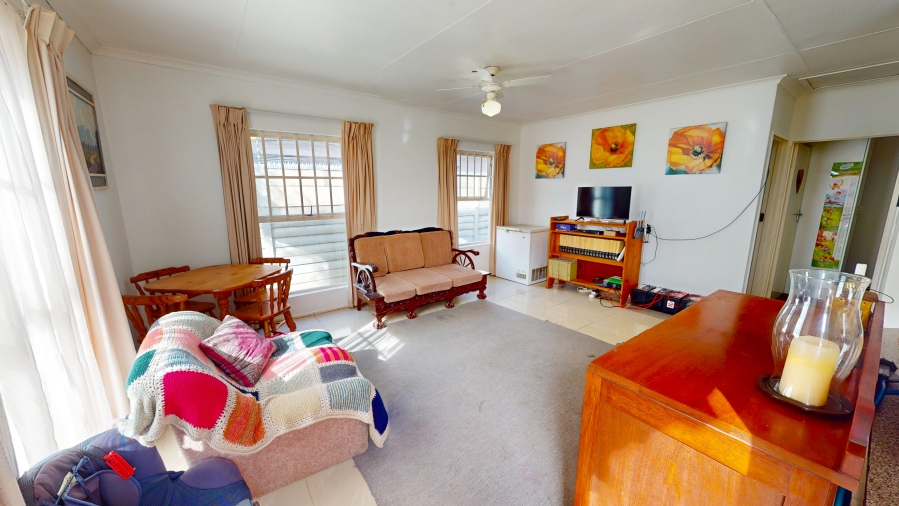 2 Bedroom Property for Sale in Strand South Western Cape